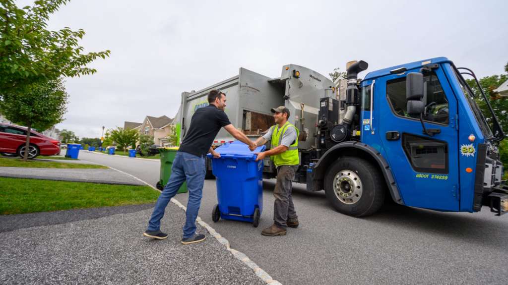 Choosing the Right Rubbish Collection Service for Your Needs
